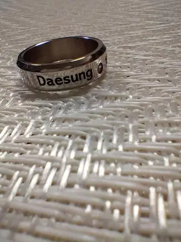 BIGBANG D-LITE 생일 반지