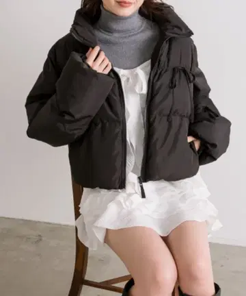 올리브 데 올리브 리본 에코 다운 블랙