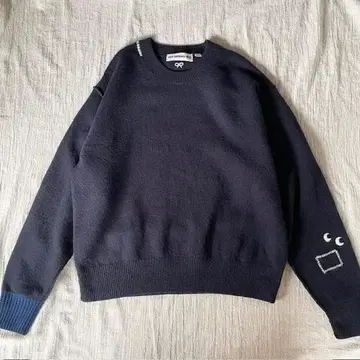 UNIQLO x ANYA HINDMARCH 니트 네이비 L