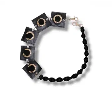 isecai Twist Spike Wallet Chain -Black