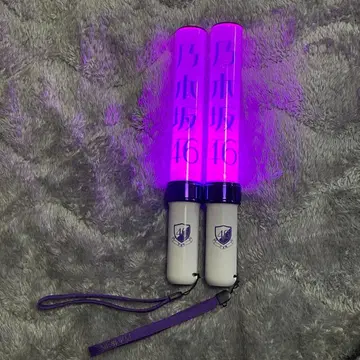 노기자카46 응원봉 2개 세트 배터리 포함
