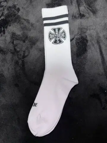 BREATH 화이트 양말 South side