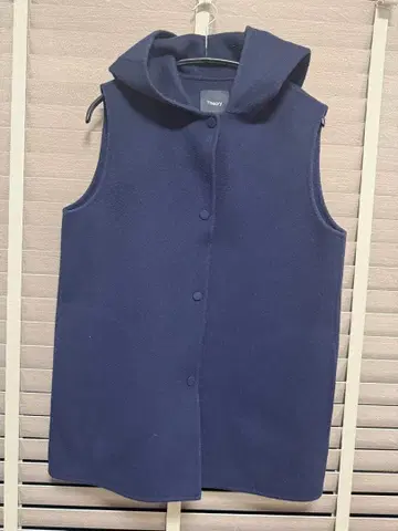 띠어리 스테디셀러 베스트 새상품급 네이비