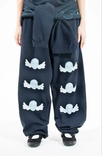ARAKI 네이비 죠거 팬츠 스웨트 팬츠