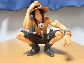 KING OF ARTIST 에이스 피규어