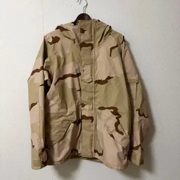 ECWCS 고어텍스 데저트 카모 미디엄-숏