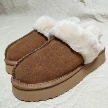 미사용 새상품 브라운 통굽 어그 부츠 슬립온