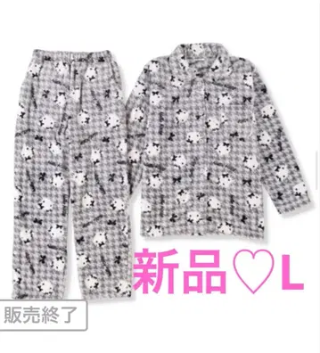 새상품 헬로키티 하운드투스 체크 올 패턴 kitty 룸웨어 셋업