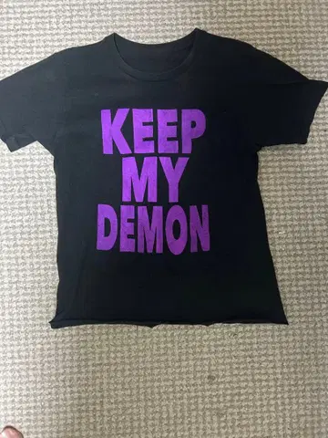 KEEP MY DEMON 티셔츠 블랙