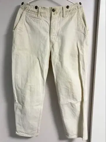 프리휠러스, 컨덕터 오버롤즈 W32