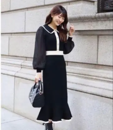 미아 배색 펄 버튼 튤 소매 니트 머메이드 원피스