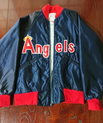[레어] 80년대 캘리포니아 엔젤스 바시티 자켓 스타터 제조