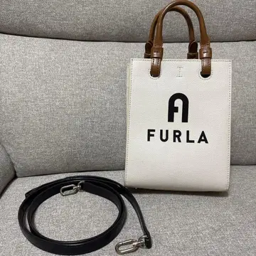 FURLA 화이트 가죽 숄더백