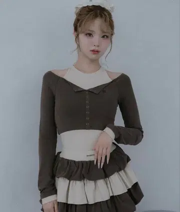 미개봉 새상품 Darich 다리치 오프숄더 레이어드 리브 상의