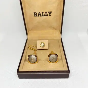 BALLY 발리 타이턱 버튼 커프스 2세트 박스 포함 케이스