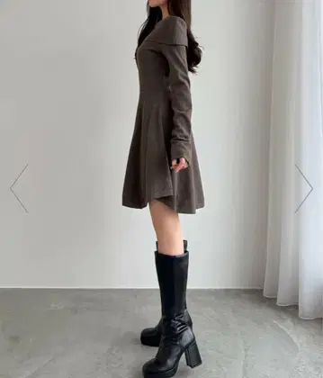 CENEA 오프숄더풍 스퀘어넥 미니 니트 원피스 모카