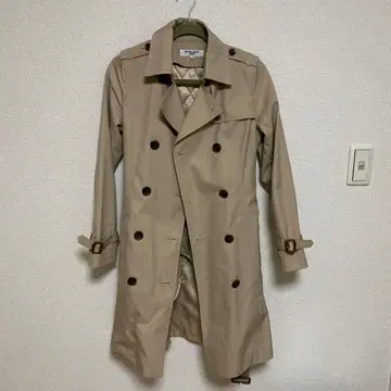 NATURAL BEAUTY BASIC 베이지 트렌치코트 M