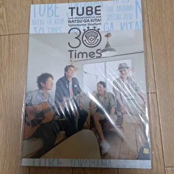 TUBE LIVE AROUND SPECIAL 2018 팜플렛