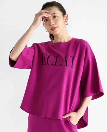 [ 미사용 새상품 ] Vin 자수 로고 라운드 컷 풀오버