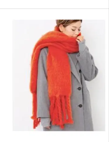 베이크루즈 구매 택 포함 새상품 볼륨 오렌지 모헤어 머플러