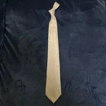 [새상품급] cK 실버 실크 넥타이