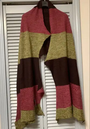 부타파나 변형 스톨 택 포함 새상품