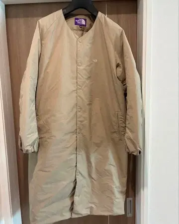 최종 가격 THE NORTH FACE 베이지 다운 자켓