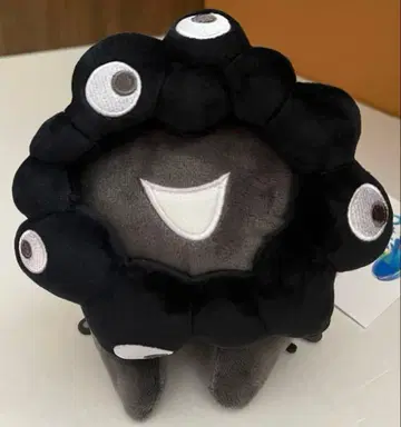 블랙 미야쿠미야쿠 기는형 봉제 인형 S사이즈