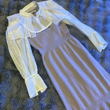 SNIDEL 스퀘어 칼라 긴팔 도킹 니트 원피스 머메이드