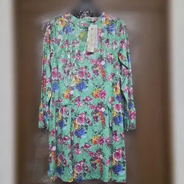 꽃무늬 긴팔 튜닉 민트 그린