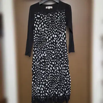 물방울 패턴 롱 슬리브 원피스 40