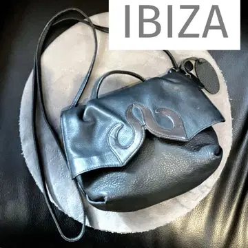 IBIZA 이비사 로고 가죽 미니 숄더백 주름 가죽 블랙