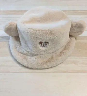 미키마우스 귀 달린 퍼 햇 (베이지)