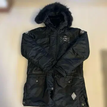 Scott 샷 블랙 퍼 부착 모즈 코트