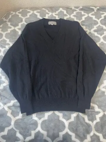 Paese Eterno 블랙 V넥 캐시미어 스웨터