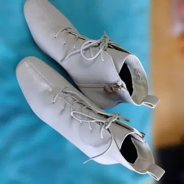 라이트 그레이 레이스업 부츠 여성용 M 힐 4.5cm