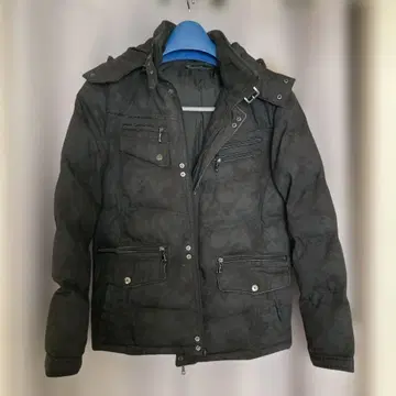 Bareback Roadsters 블랙 다운 자켓