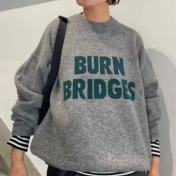 스픽 앤 스팬 더블 자카드 로고 니트