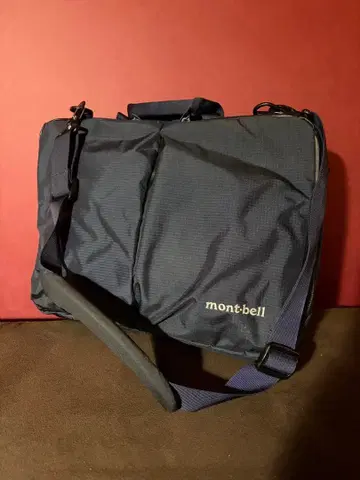 몽벨 비즈니스 백 네이비 거의 새상품