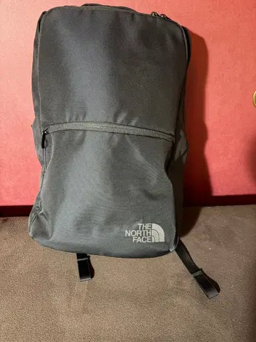 THE NORTH FACE 블랙 백팩 거의 새상품