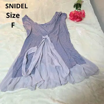 [귀여운 SNIDEL] 파랑 그레이 레이스 쉬폰 티셔츠 사이즈 F