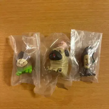 코비토즈칸 앉아있는 마스코트 시크릿