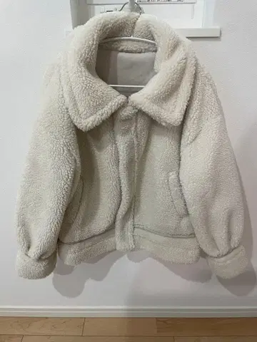 무스탕 코트 화이트 자켓 여성용 보아 아우터