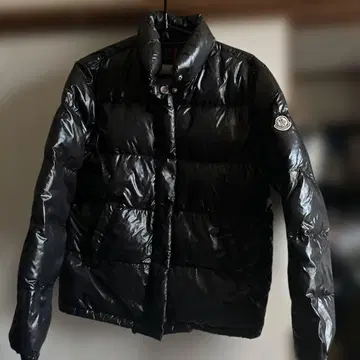 Moncler 블랙 다운 자켓