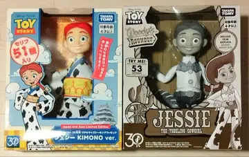 토이스토리 30주년 제시 리얼 사이즈 토킹 피규어 2체 세트