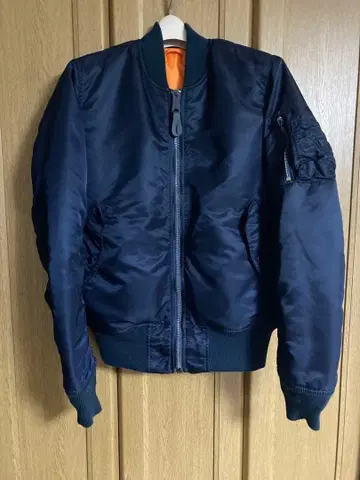 ALPHA INDUSTRIES 알파 플라이트 자켓 MA-1