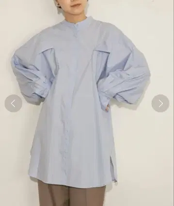 KBF 라운드 암 미니 원피스