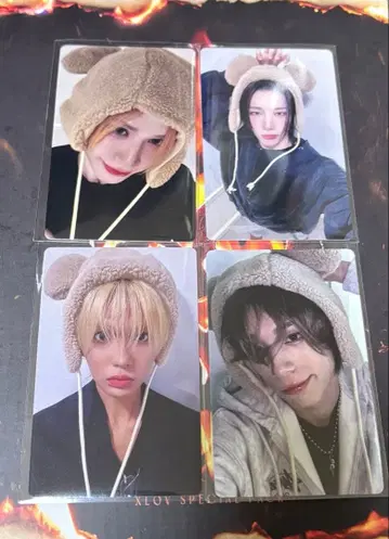 XLOV JUMPUP 트레이딩 카드 4장 세트