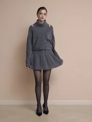 에이미 이스트 월 부클 니트 셋업