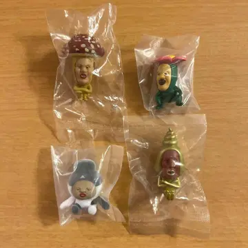 코비토즈칸 앉아 마스코트 타카라코가네 카쿠레케다마